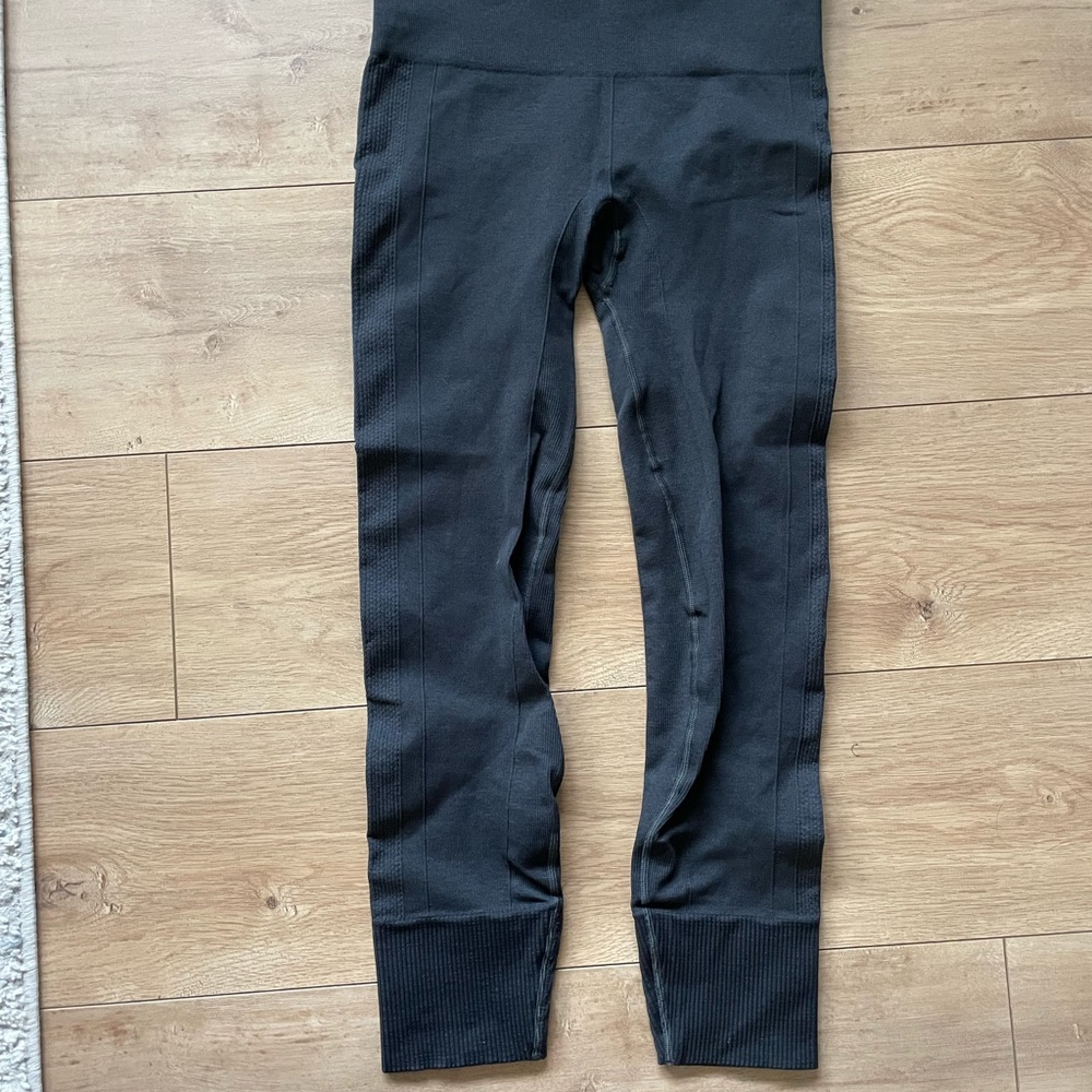 Charcoal Lululemon pants